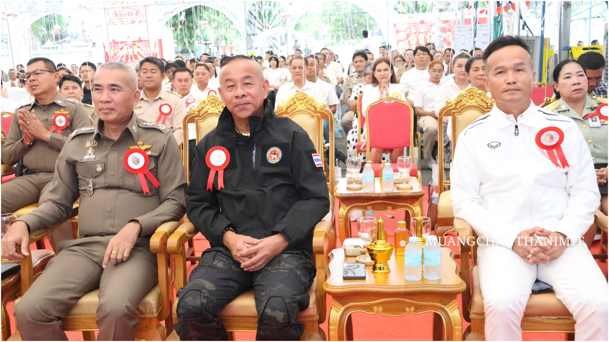 หกด